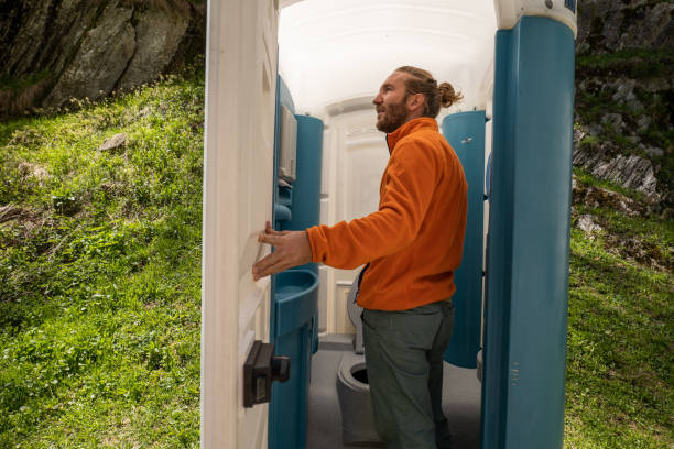 Portable Toilet Options We Offer in San Pasqual, CA